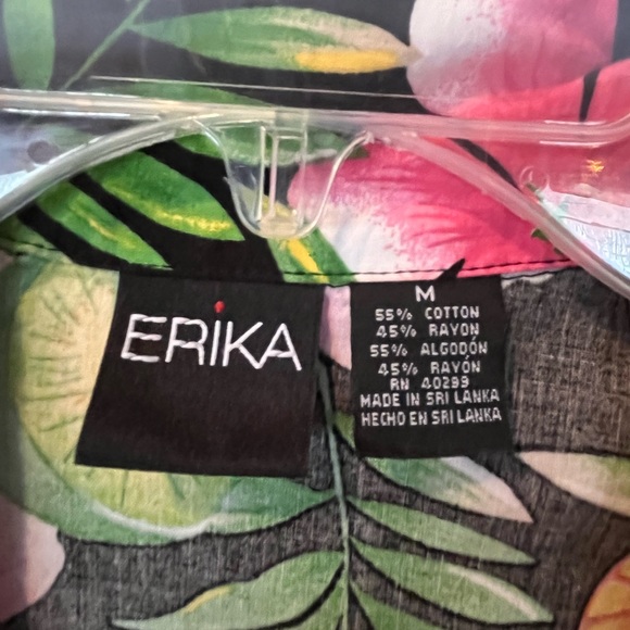 Erika floral tropical Hawaiian beach vacay shirt - Picture 4 of 4
